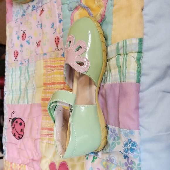Livie & Luca Pastel Green and Pink Patent Leather Petals Kids Dress Shoes 13 - crrs.pl Livie & Luca Pastel Green and Pink Patent Leather Petals Kids Dress Shoes 13 - crrs.pl